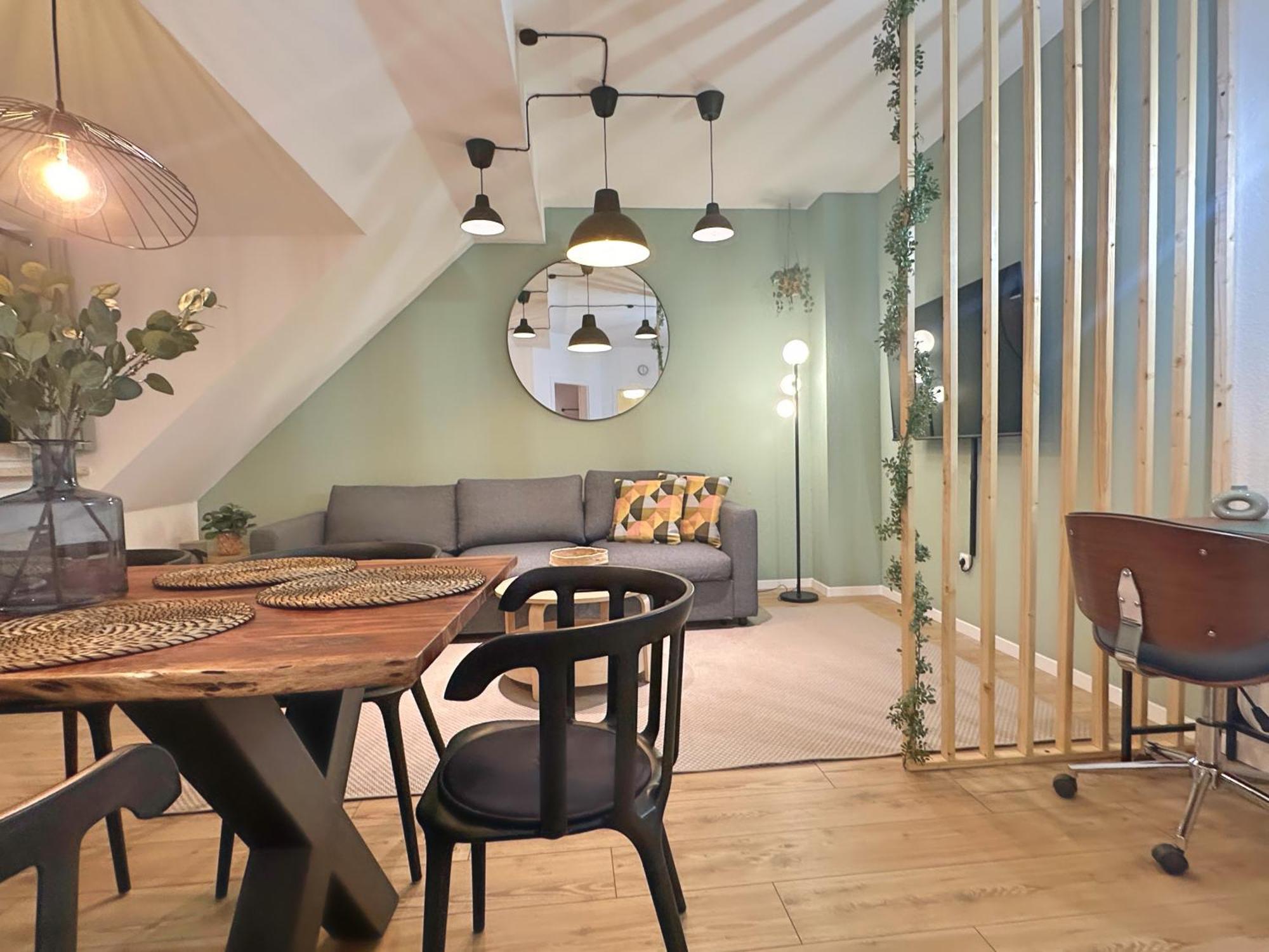 Apartment Ueber Den Daechern Von Bis 6p